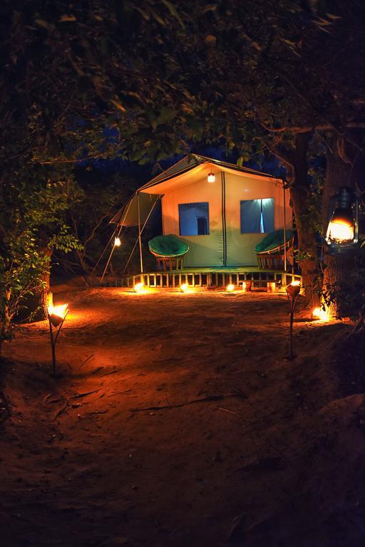 Wilderness Camping Hotel Yala Exterior photo